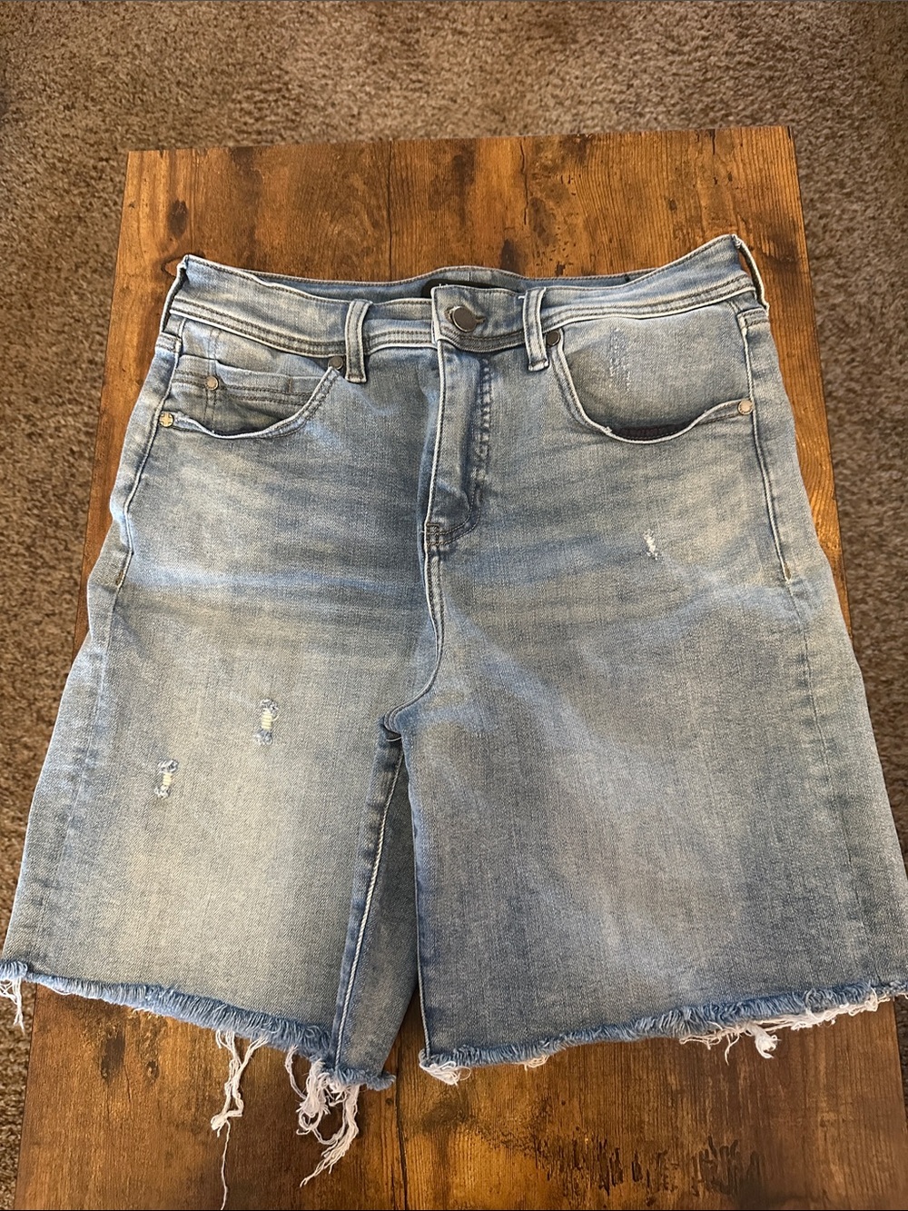Liverpool Light Blue Distressed Denim Bermuda Shorts 8/29